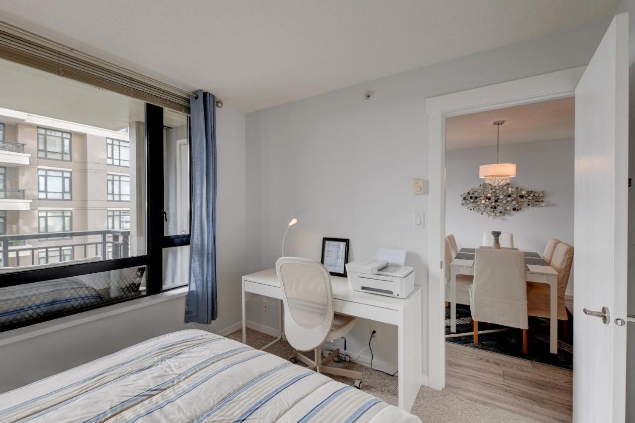 Ferienwohnung The Astoria Flair Victoria Exterior foto